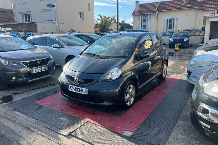 TOYOTA AYGO